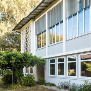 Gesamtsanierung mit Liftanbau Kirche Letten 1