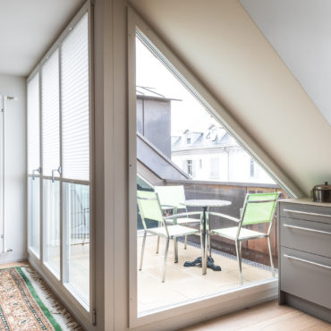 Ausbau Dachgeschoss und Sanierung Fassaden 1