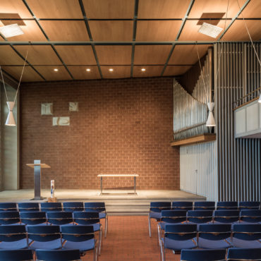 Neugestaltung Chormobiliar Kirche Letten