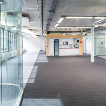 Büro- und Laborausbau Geschäftshaus 1